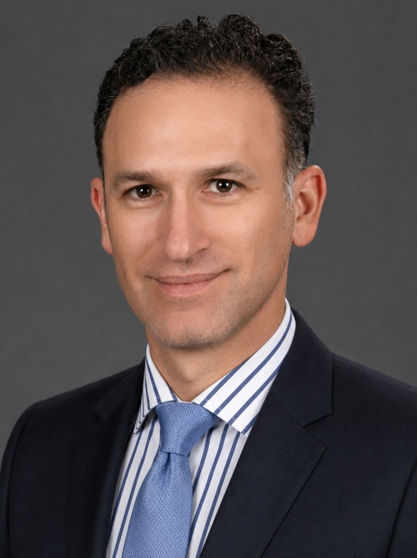Burbank ophthalmologist Nicolas Biro, M.D.